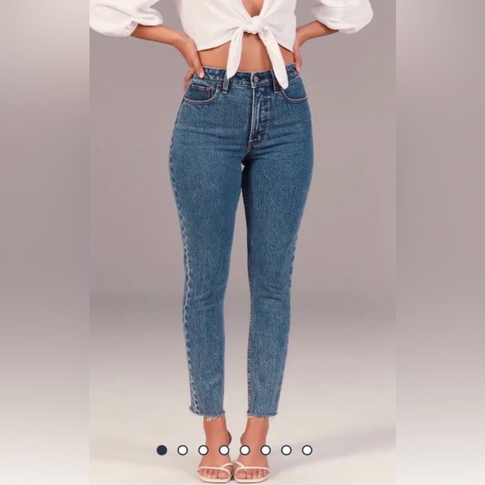 Abercrombie & Fitch Size 26/2R